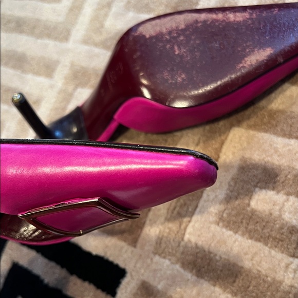 Bruno Magli Fuchsia Heeled Mules - Picture 12 of 13